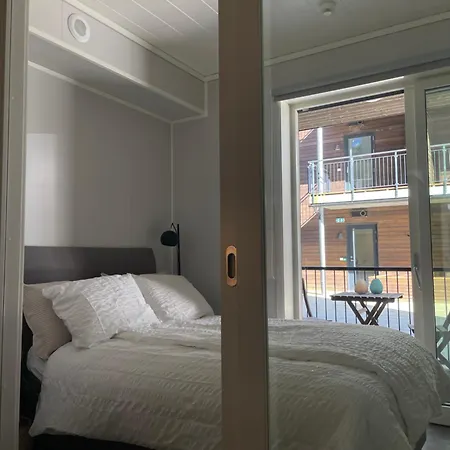 Bright And Cozy 2-room Apartmán